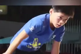 「超清」1秒跳绳9次！中国少年再破世界纪录视频封面