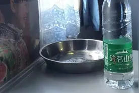 铁路职工，坐趟火车也不容易图片