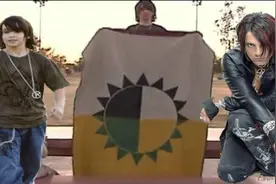 克里斯安吉尔瞬间变成10岁孩童魔术揭秘，学会你也可以返老还童视频封面