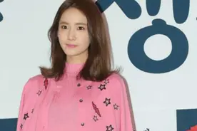 少女时代背后有传说中的叔叔们，我今天才知道！视频封面