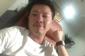 看得到我的双眼皮吗？其实我是单眼皮的，每当累了的时候
