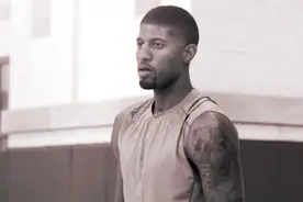 是什么让保罗乔治从小腿90度骨折报销到复出可以砍下48分呢？视频封面