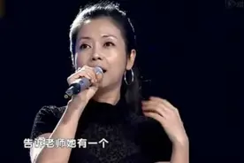 云南昆明美女歌手，嫁富豪做主妇，一首《我会永远爱你》献唱老公
