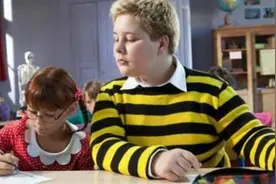 上学时老师罚我抄作业，有此技能抄几遍我都不怕！