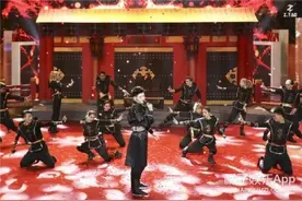 哈哈哈哈！黄子韬模仿宋小宝，那神情简直绝了！图片