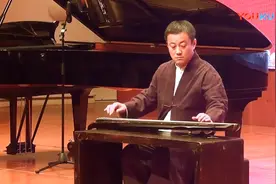 中国乐手-古琴名家张子盛演奏《高山流水》不愧是经典古琴名曲！视频封面