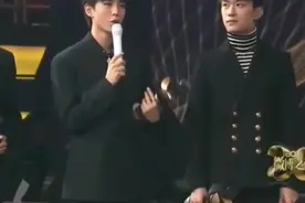 TFBOYS三小只为你科普“饭圈用语”，彩虹屁，酷盖，本命！视频封面