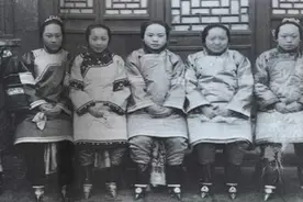 古代的三寸金莲到底美不美？为什么大家都会喜欢？