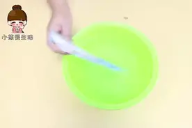 袜子清洁不干净非常的难闻，教你一招，清洁的像新的一样