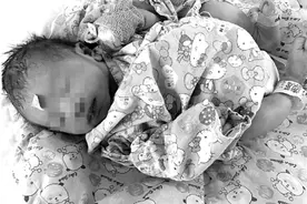 杭州：女子汽修店内2分钟生下男婴，裸放瓷砖地上后快速离开图片