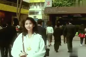 整蛊专家：光天化日之下撒狗粮秀恩爱，华仔想过女神的感受吗视频封面