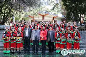 昆明市2017年民族班和阿诗玛班招生工作会在民大附中举行图片