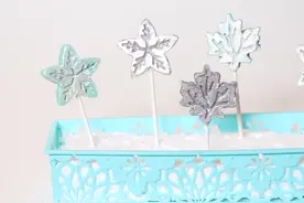 教你如何手工制作冰冻雪花蛋糕，做给自己最重要的人吃吧！