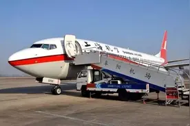 请注意：阜阳机场将执行夏秋季航班时刻表图片