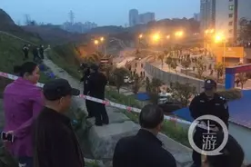 重庆江北一在建工地发生垮塌事故，已致3死3伤图片