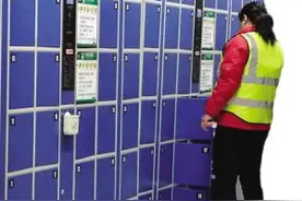 超市清柜后顾客没密码纸也能取包 超市致歉发奖图片