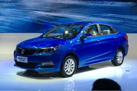 长安悦翔V7的价格及图片 或售价为6.89万元起售图片