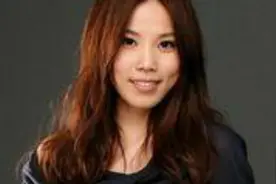 李佳薇现场演唱《煎熬》，明星观众都听醉了！