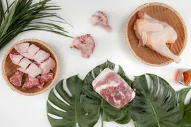 鸡肉猪肉焯水用冷水还是沸水？看完就明白！