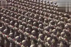 中国抗战70周年阅兵徒步方队 全中国都沸腾了