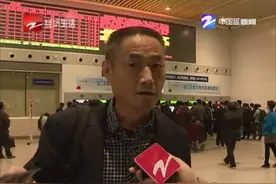 杭州火车东站 人工售票窗有点难找