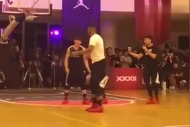 威少中国行单挑球迷，毫无疑问这个是被虐最惨的！视频封面