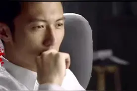 谢霆锋汉传媒卖身英皇杨受成，难道ta更适合做菜？