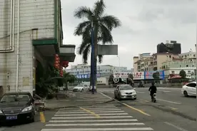 实拍东莞虎门大宁工厂招工信息想进做个厂吗？工资不错有想来吗视频封面