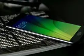 OPPO R9变慢变卡顿怎么办？很简单，我教你视频封面