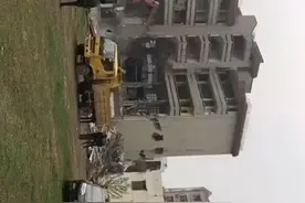 武汉伟泽房屋征收服务有限公司，蔡甸老一中教学楼拆除施工视频封面