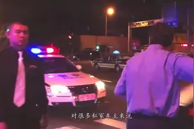 交警不能对军车直接执法，那军车违章了该怎么办？看完就懂了视频封面