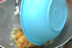 农村小厨师，跟兄弟两个在家自己做大菜，色香味俱全