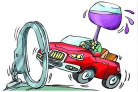 大连男子酒驾报废车被抓 车尾辽B车头却是吉B图片