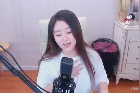 《单身歌》谁会愿意陪我唱这首单身歌，让我走进她的心窝窝