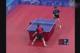 乒乓球巅峰时期王楠实力让人叹服，拿下冠军国旗升起时热泪盈眶视频封面