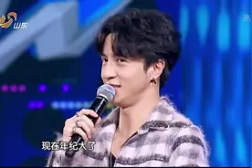 薛之谦自述当年面试经历，兄弟俩面对人山人海故作淡定，还耍酷