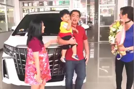 夫妻俩花85万买2019款丰田埃尔法，坐进内饰才知道啥叫买对了