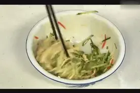 做你最喜爱的美食豆腐丝拌黄瓜
