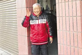 抗战老兵张培、刘文彬、李昊：故乡重庆是我们永远的根图片