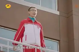 少年说 少年说妈妈长得太年轻, 他爸说出了真相!视频封面