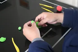 简易手工坊——用橡皮泥快速又简单的制作一个美丽的仙人掌
