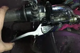 电动车碟刹如何正确换油排气，今天把方法告诉大家，实操演示