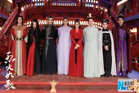 《烈火如歌》探班 迪丽热巴：被仔仔帅到了！图片