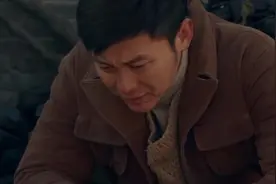 当警察的小舅子亲手抓获亲姐夫，殊不知姐姐怀孕了，崩溃！视频封面