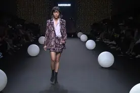 原来紫色还可以这么搭，浅紫配深紫真的很好看