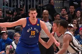 【球星集锦】约基奇季后赛生涯首秀怒砍三双10+14+14 掘金惜败视频封面