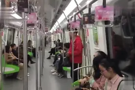 杭州地铁日客流突破200万，实拍1号线和4号线，差别很大！视频封面