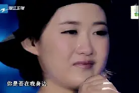 李娜含泪绝唱感恩父亲，临终前与韩红同曲最后一首歌，全场流泪！