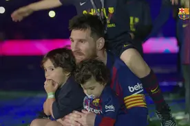 巴萨夺得2019西甲冠军后球星们携家属参加夺冠庆典视频封面