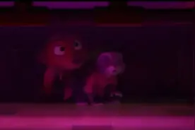 疯狂动物城：朱迪尼克找到午夜嚎叫的制造地，居然都是他做的视频封面